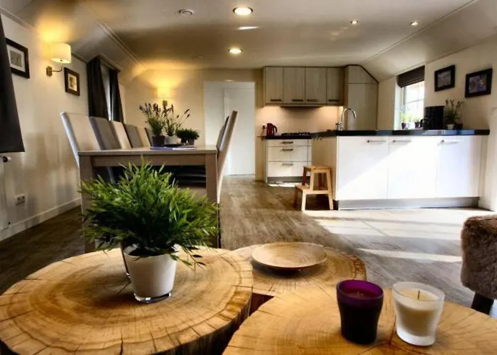 Familiehuis De Eekhoorn - 16p Tatil Evi Otterlo