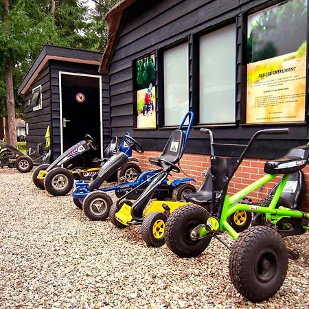 Familiehuis De Eekhoorn - 16p *