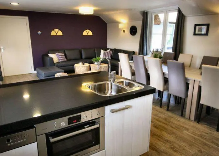 Familiehuis De Eekhoorn - 16p