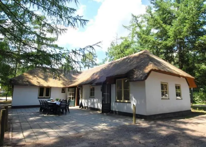 Familiehuis De Eekhoorn - 16p